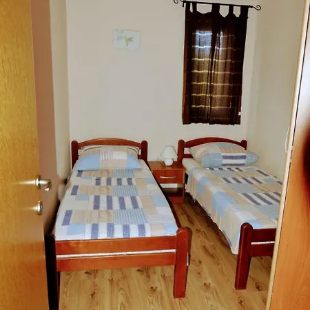 Apartman Schoene In Strandnaehe By Interhome