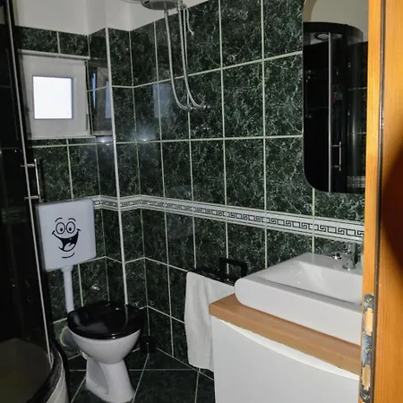 Schoene In Strandnaehe By Interhome Apartman