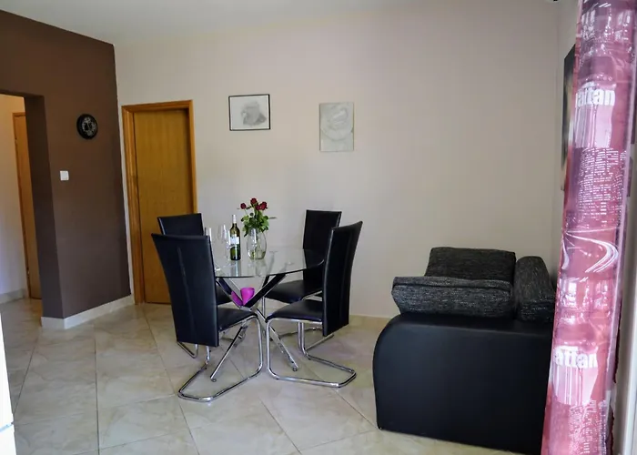 Apartament Schoene In Strandnaehe By Interhome