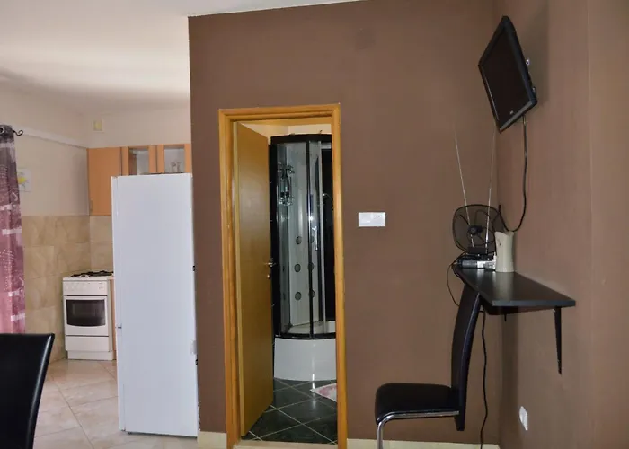 Apartament Schoene In Strandnaehe By Interhome Vinišće