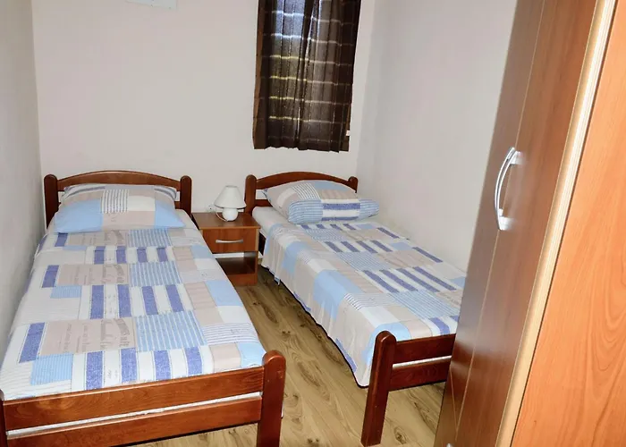 Apartament Schoene In Strandnaehe By Interhome Vinišće